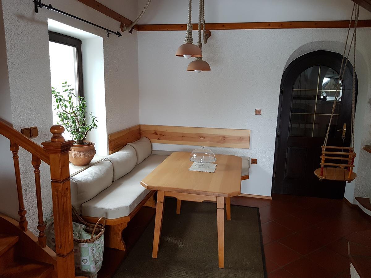 Pr'Simi Bed & Breakfast Golnik Luaran gambar