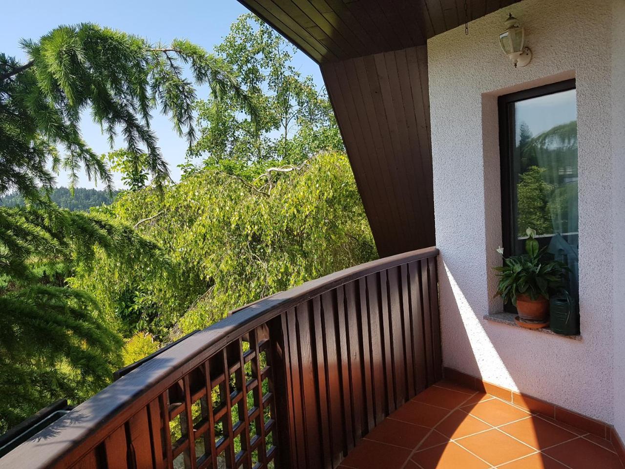 Pr'Simi Bed & Breakfast Golnik Luaran gambar
