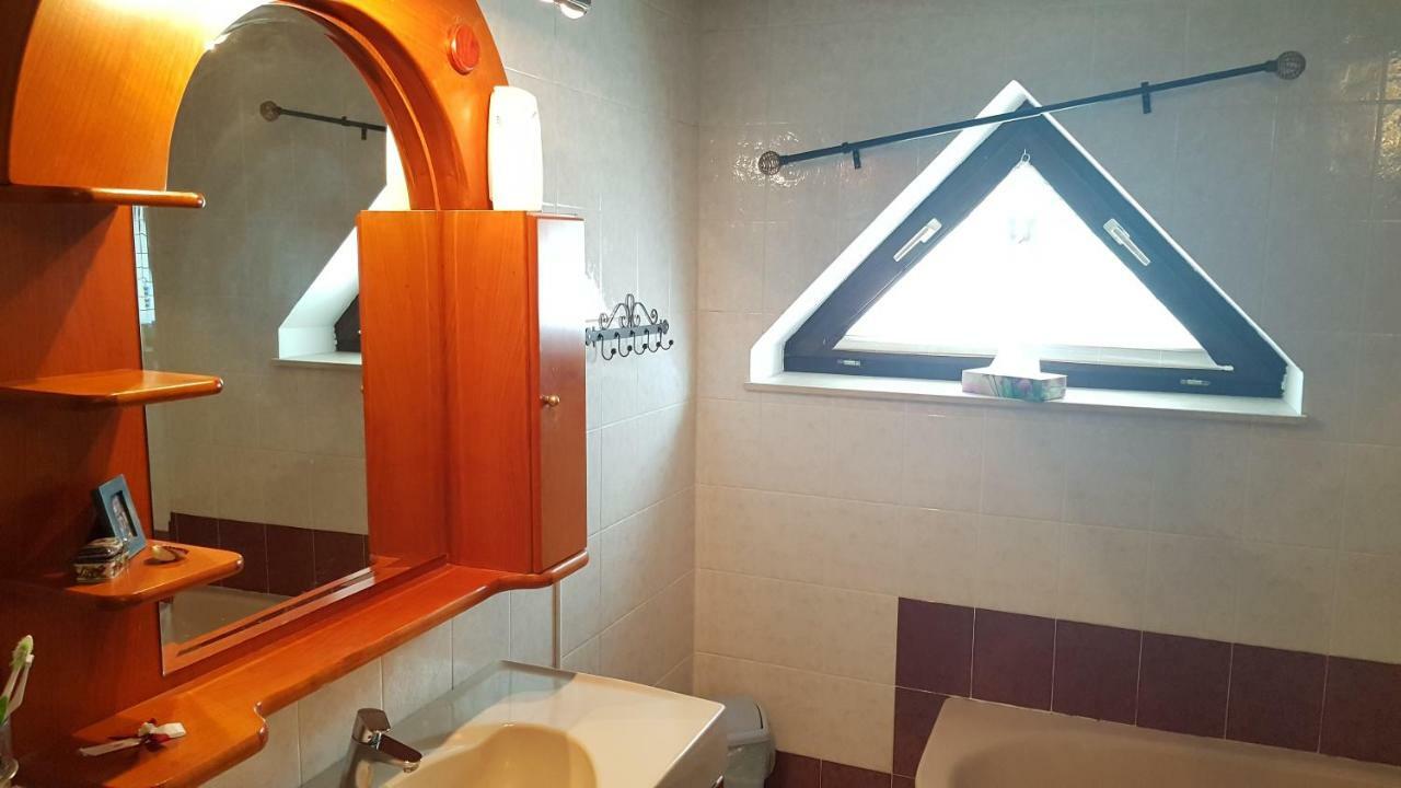 Pr'Simi Bed & Breakfast Golnik Luaran gambar